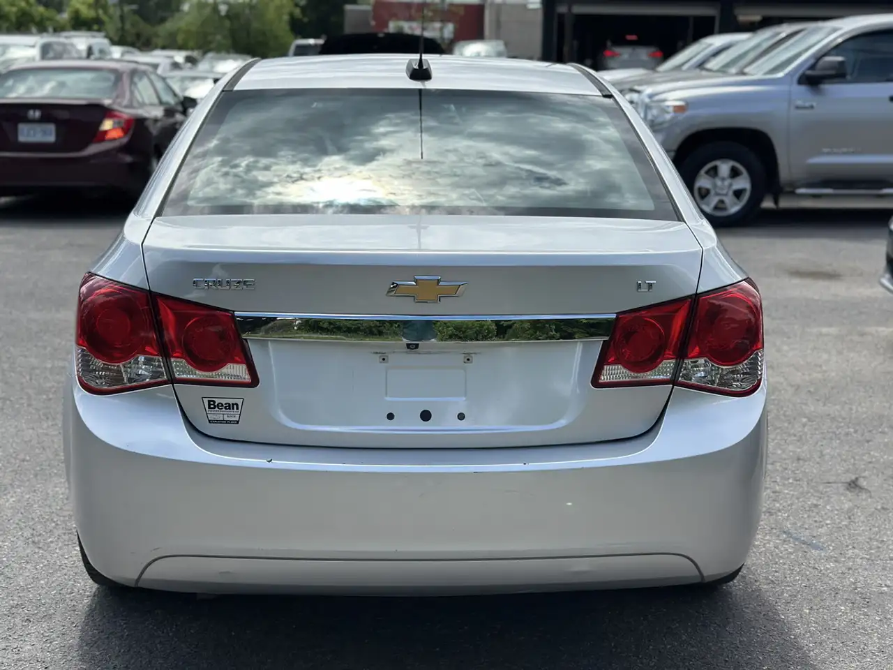 Chevrolet Cruze photo Chevrolet Cruze