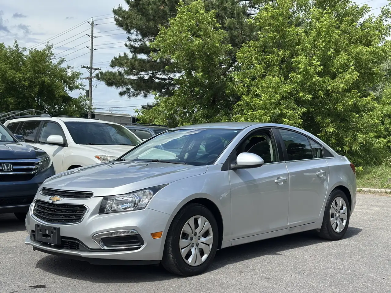 Chevrolet Cruze photo Chevrolet Cruze