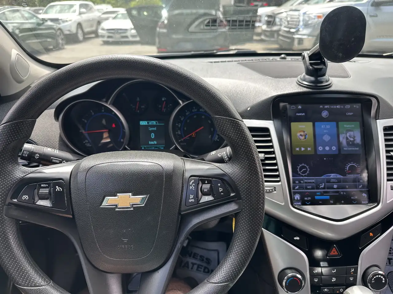 Chevrolet Cruze photo Chevrolet Cruze