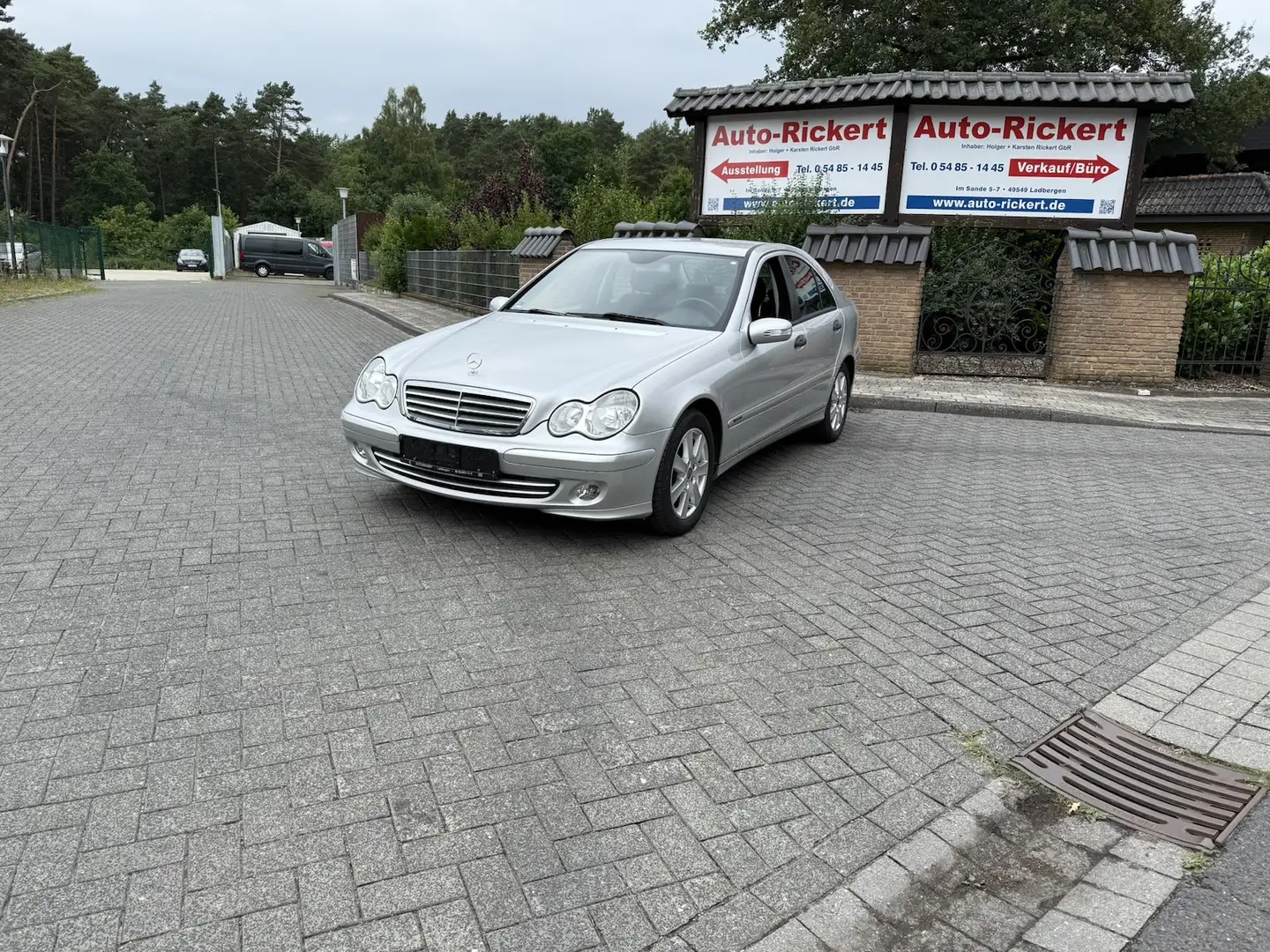 Mercedes-Benz C 180 Kompressor,Classic, Klima, Sitzheizung Silber - 1