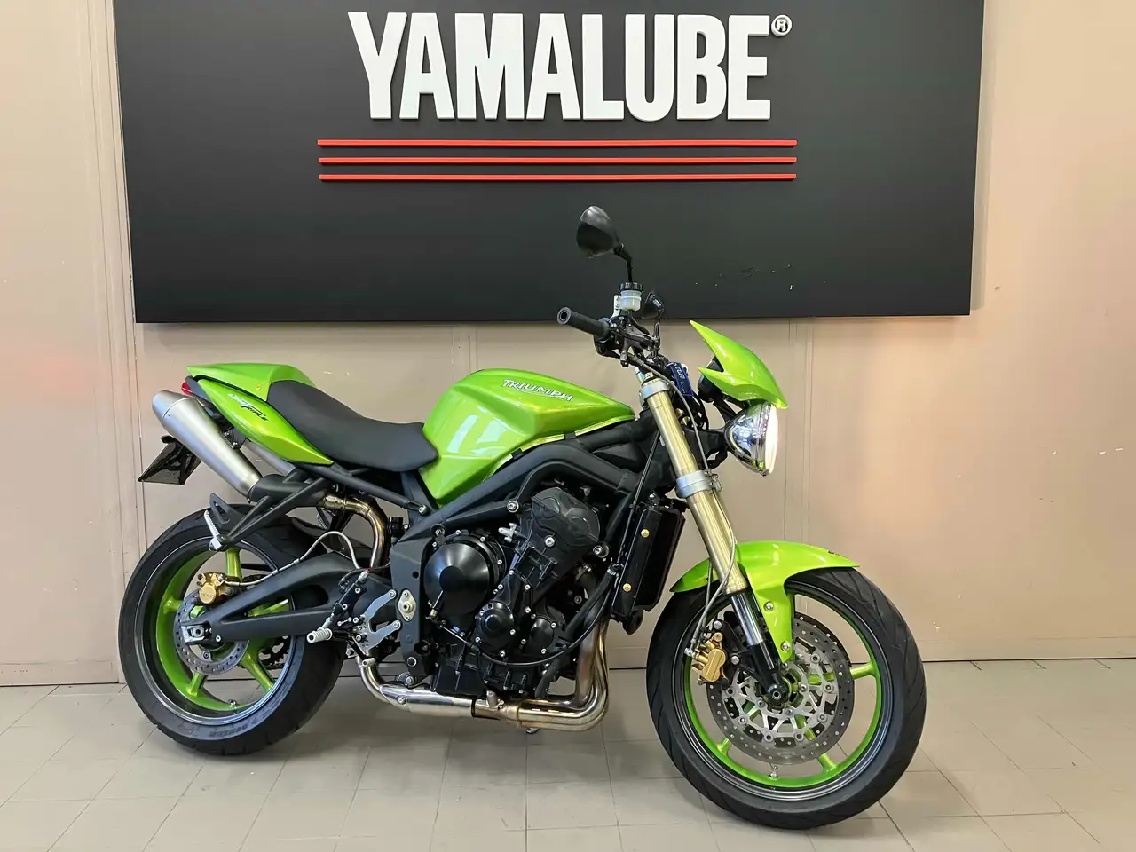 Triumph Street Triple 675