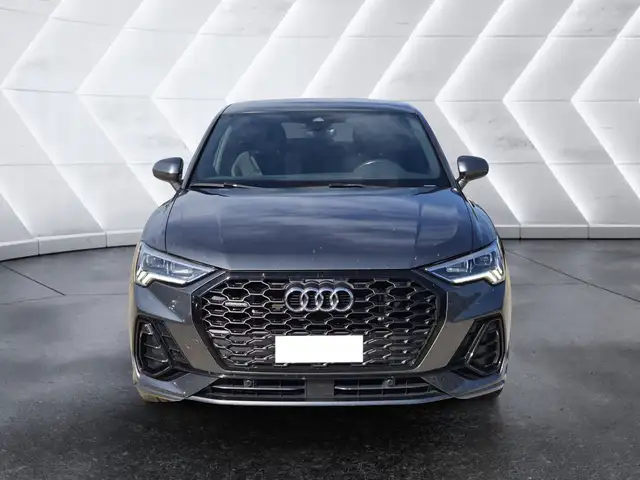 Audi Q3 view 2