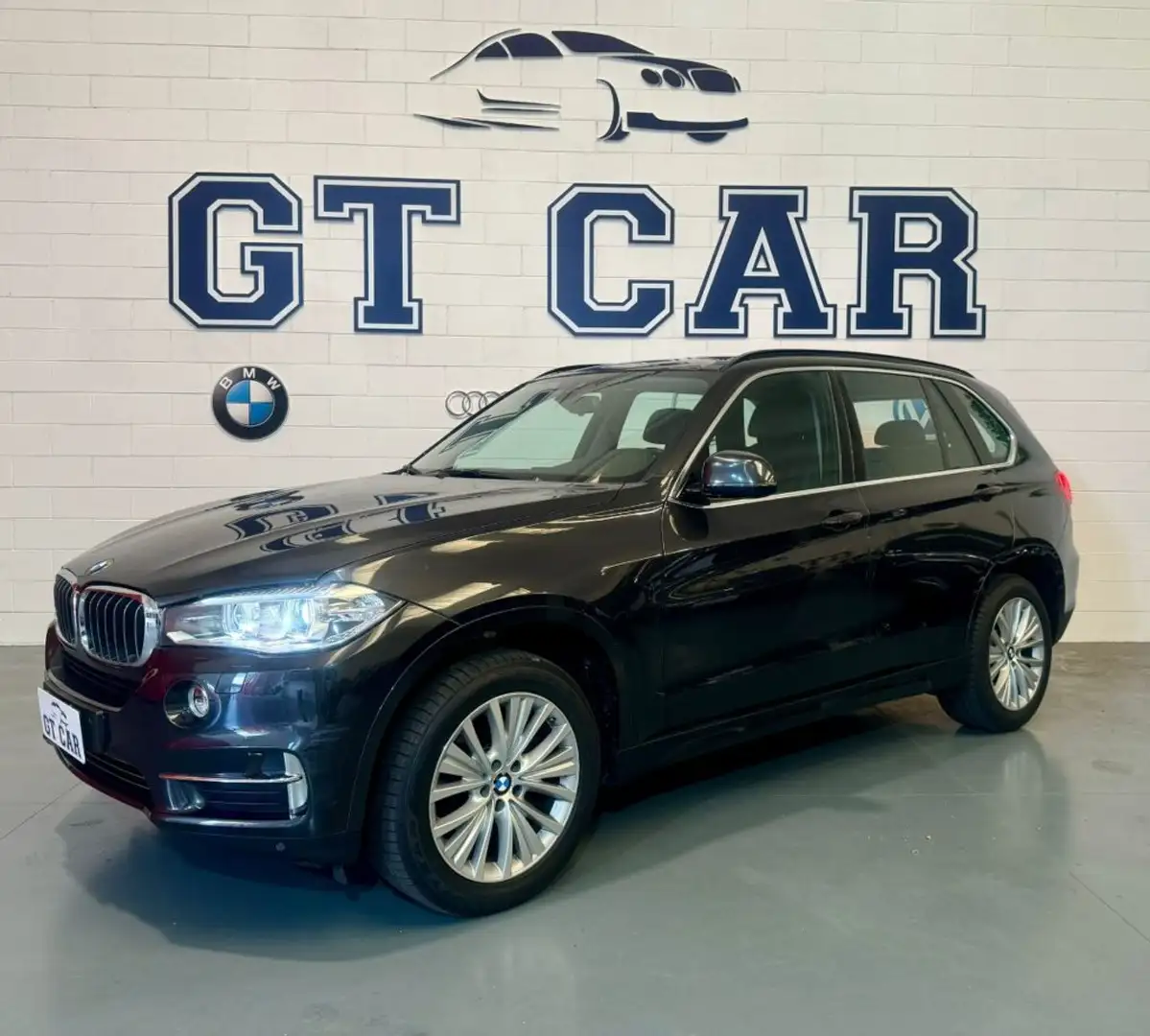 BMW X5 xDrive30d 258CV Luxury **TUTTA TAGLIANDATA BMW** Zwart - 1