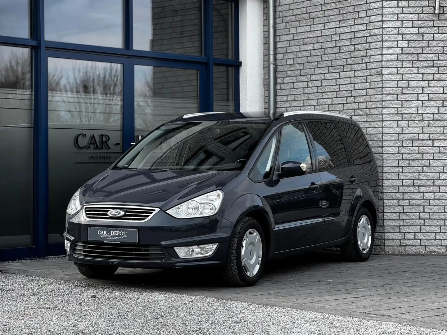 Ford Galaxy ECOnetic TECHNOLOGY*PDC*SHZ*7-SITZ.'AHK* Grau - 1