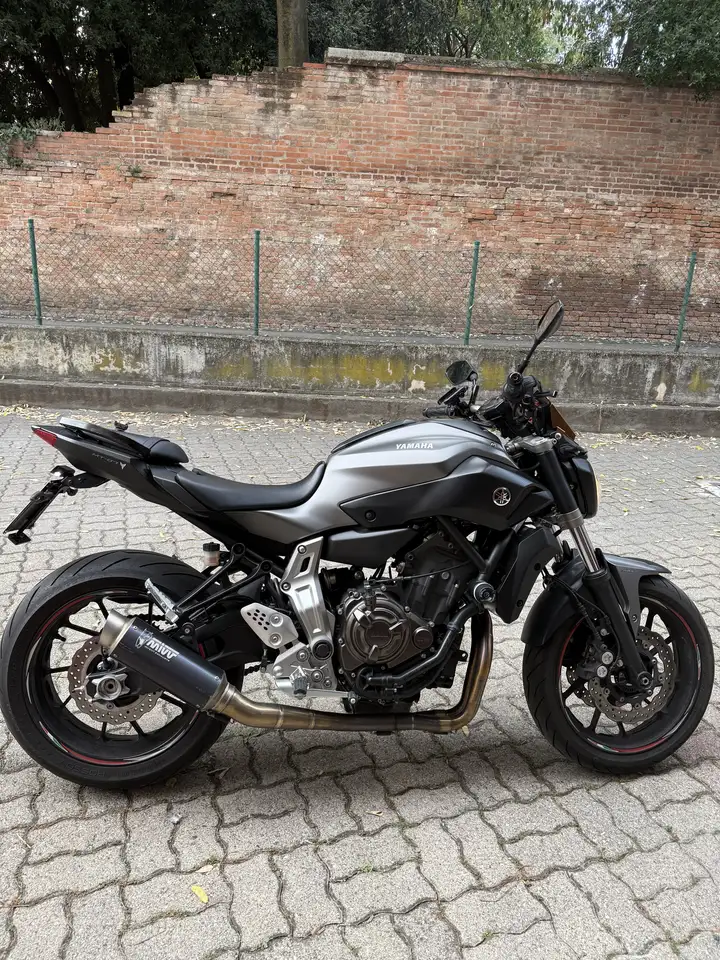 Yamaha MT-07