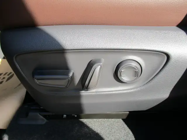 Toyota Land Cruiser 2.8 D4-D D-4D W Lounge ACC+LED+Navi Ansicht 10