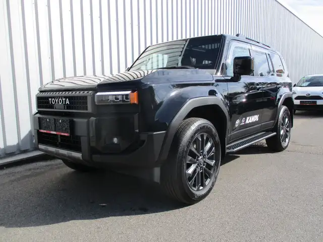 Toyota Land Cruiser 2.8 D4-D D-4D W Lounge ACC+LED+Navi Ansicht 2