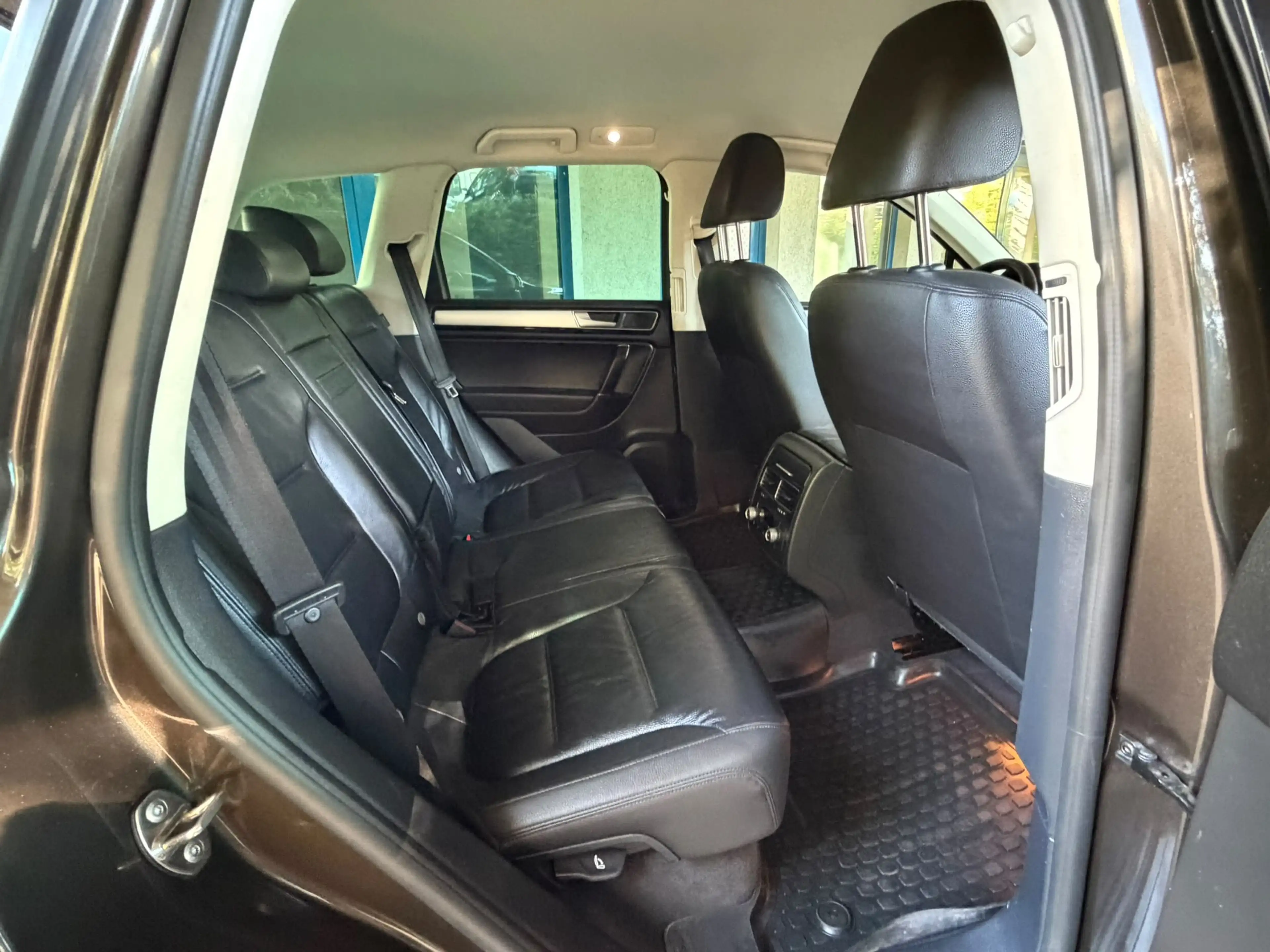 Volkswagen Touareg V6 TDI BMT 4Motion Terrain Tech — photo 6