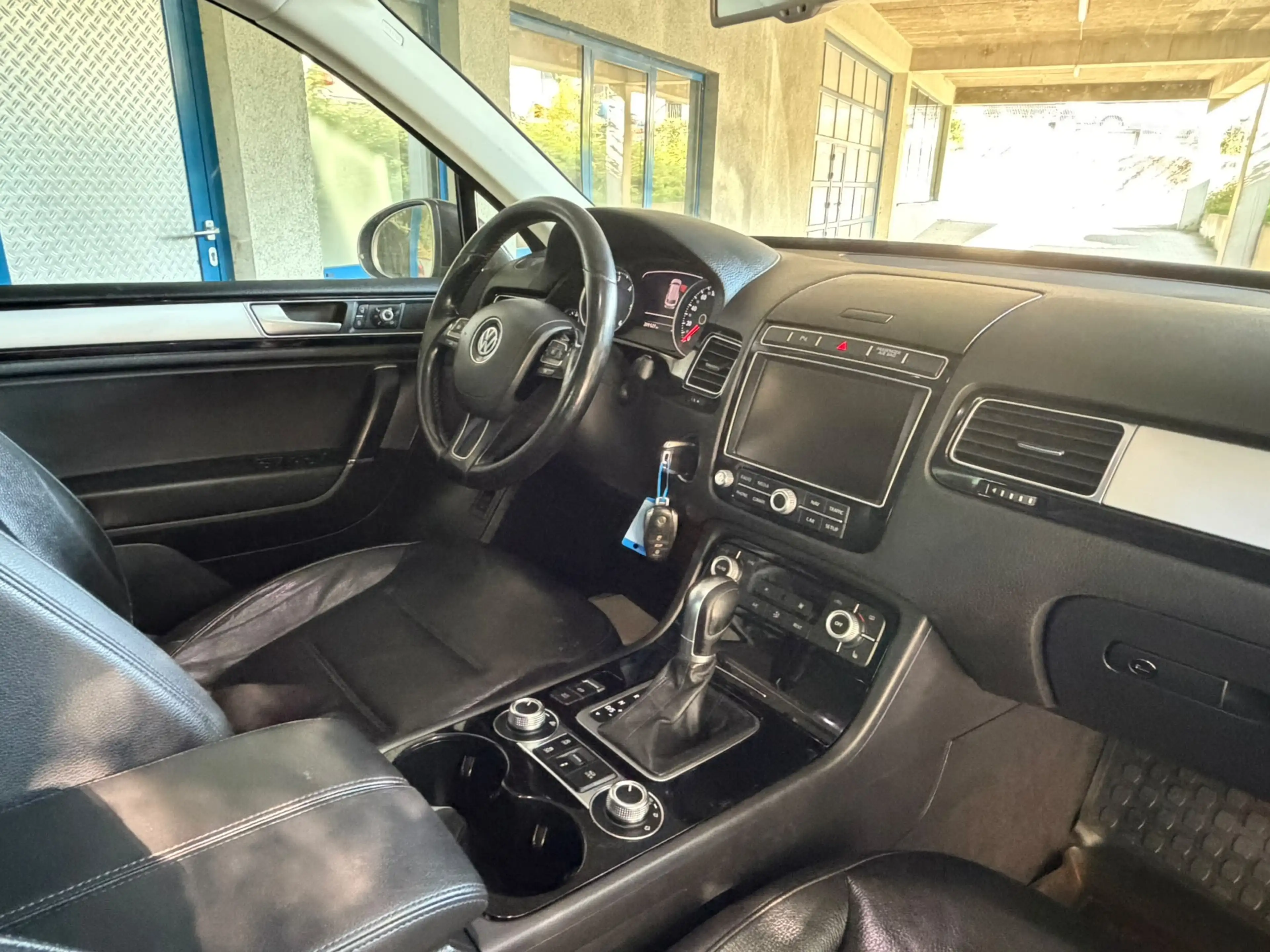 Volkswagen Touareg V6 TDI BMT 4Motion Terrain Tech — photo 10