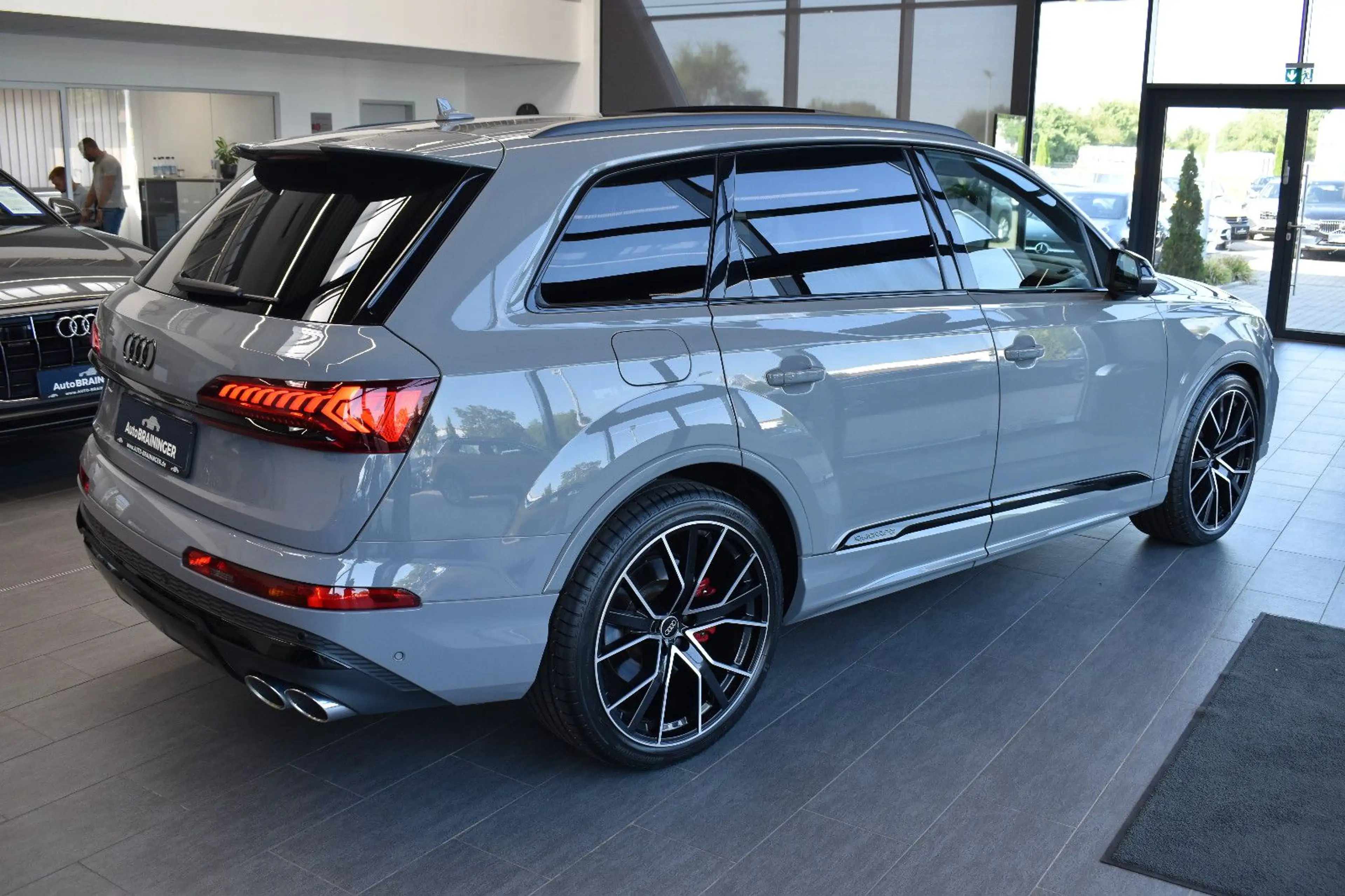 Audi SQ7 4.0TFSI Quattro Compet.Plus Laser~Soft~22" — photo 2
