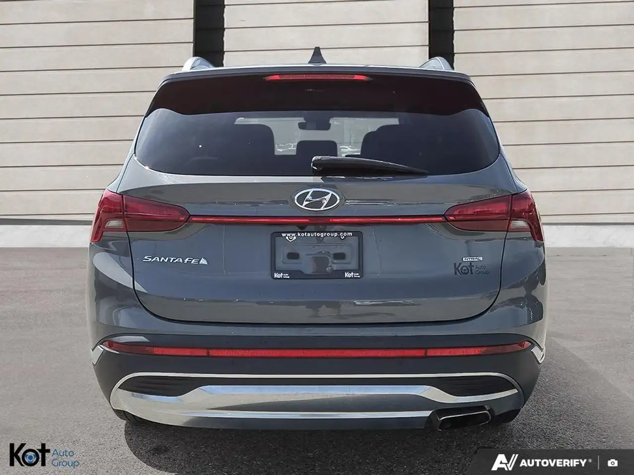 Hyundai SANTA FE photo Hyundai SANTA FE