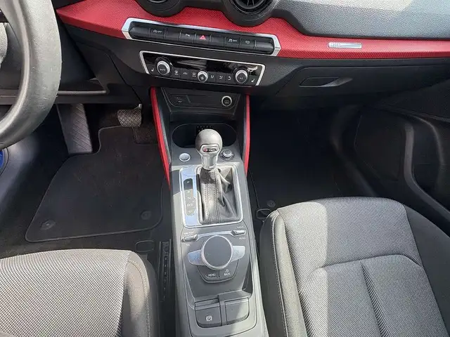 Audi Q2 view 15
