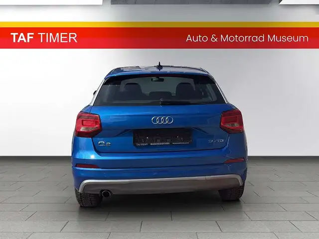 Audi Q2 view 7