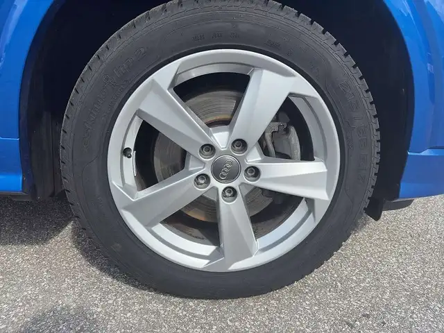 Audi Q2 view 5