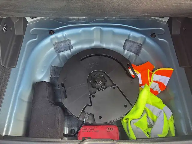 Audi Q2 view 10