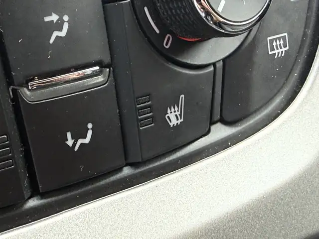 Opel Astra view 19