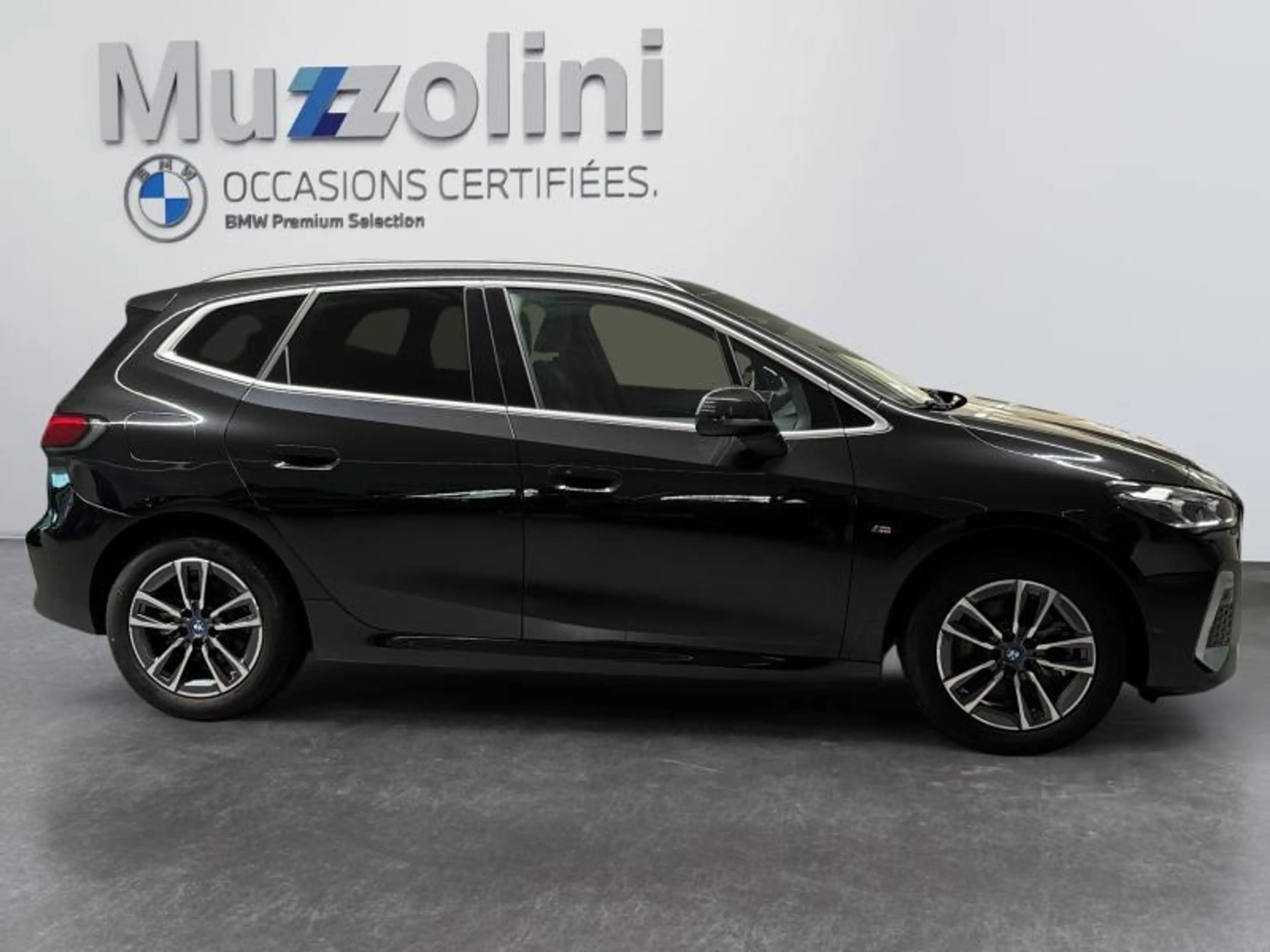 BMW 230 xDrive Active Tourer — photo 3