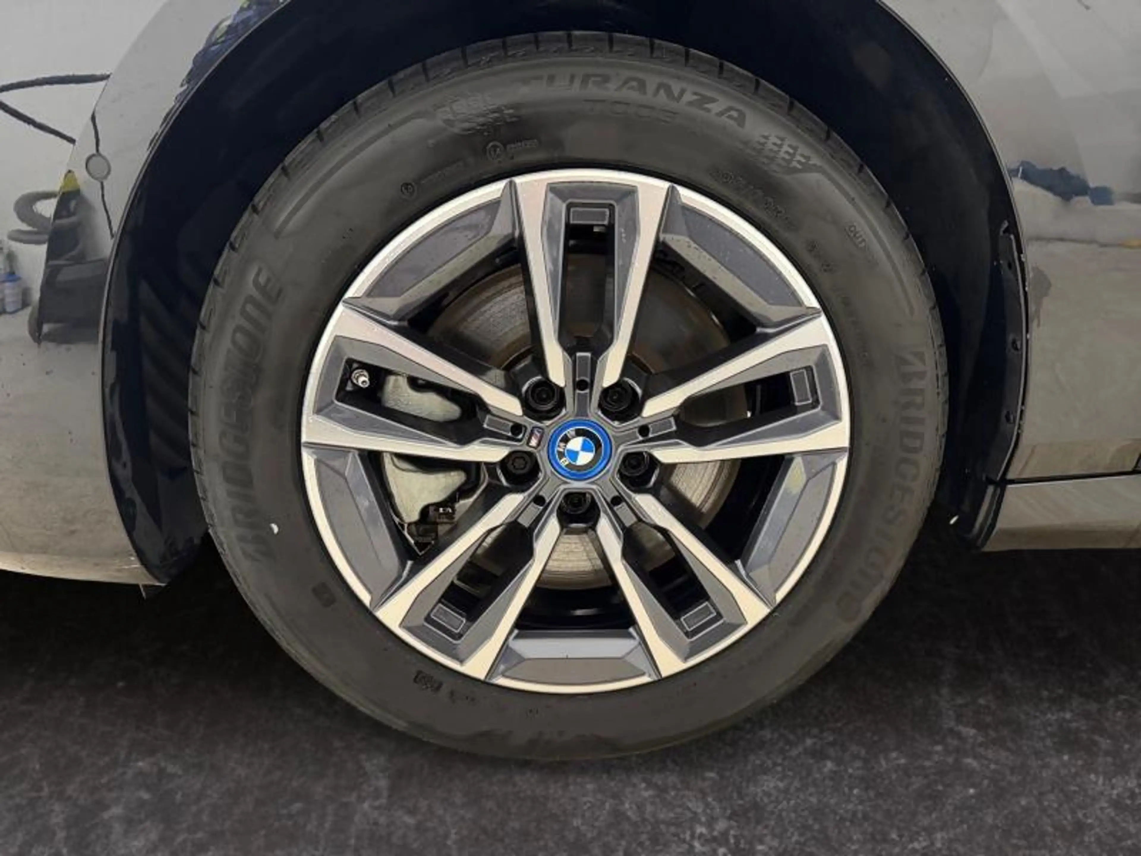 BMW 230 xDrive Active Tourer — photo 4