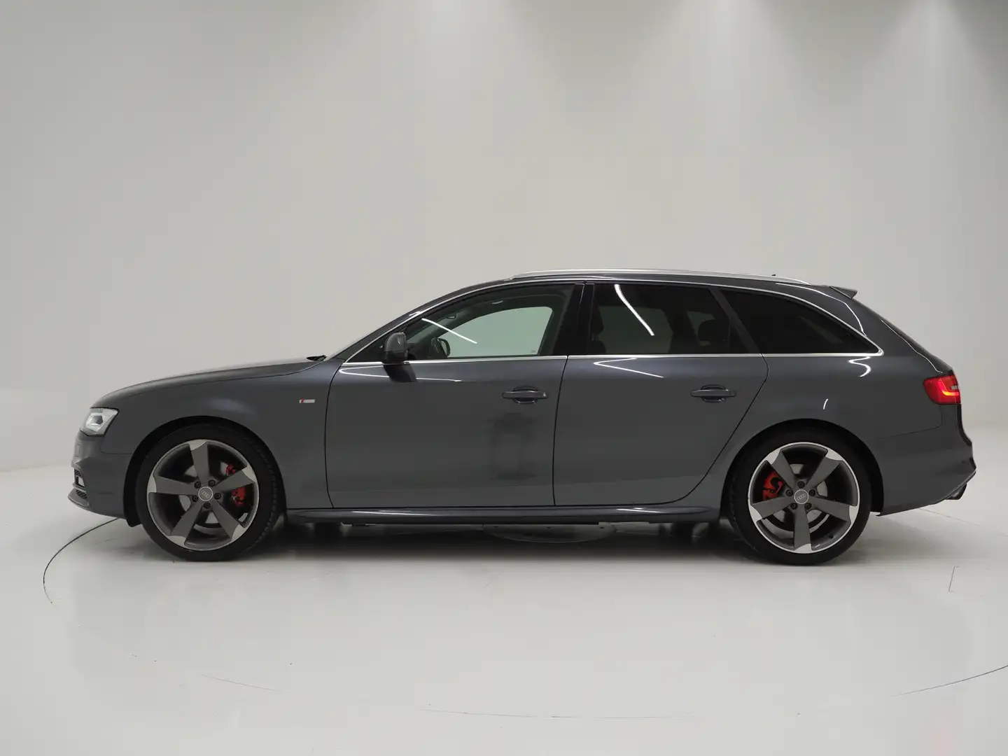 Audi A4 Avant 1.8 TFSI 170PK S-Line | Sportstoelen | Bi-Xe Grijs - 2