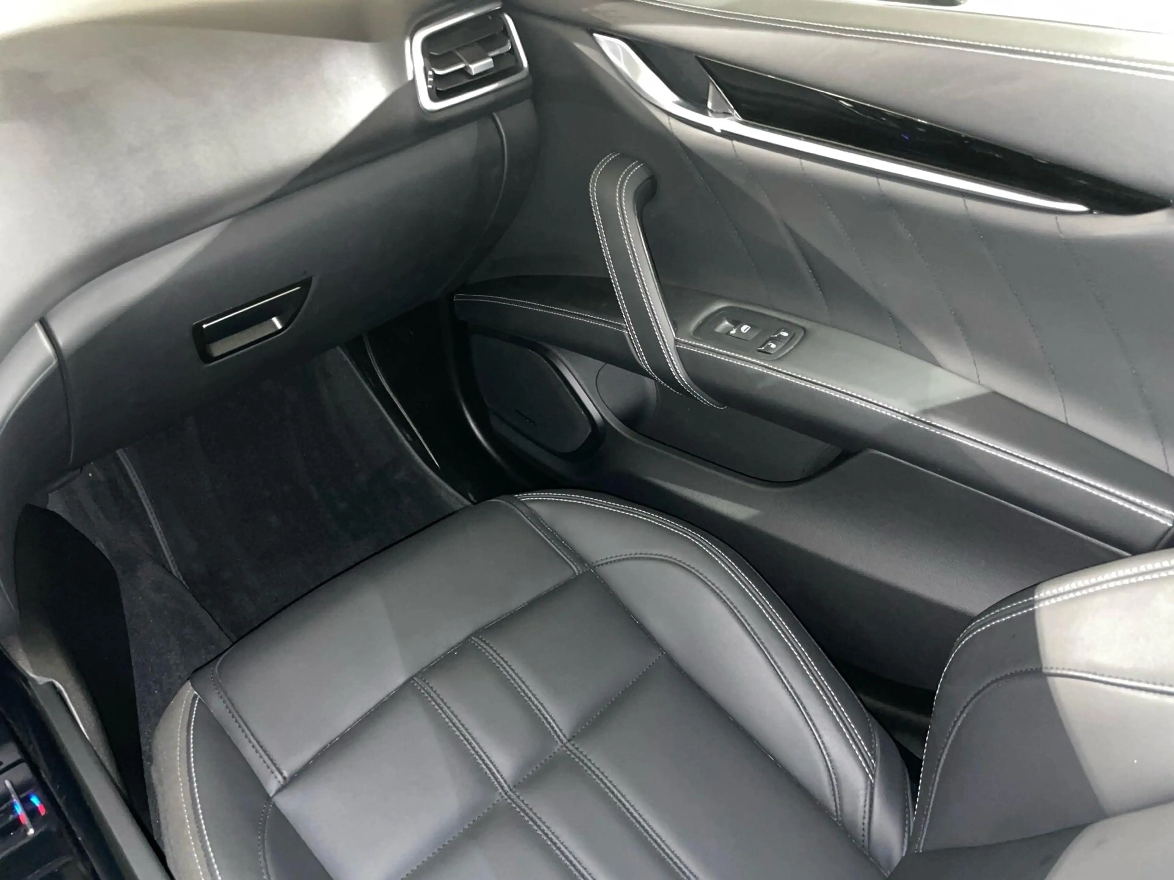 Maserati Ghibli 3.0 V6 Modena S Aut. 4x4 — photo 8