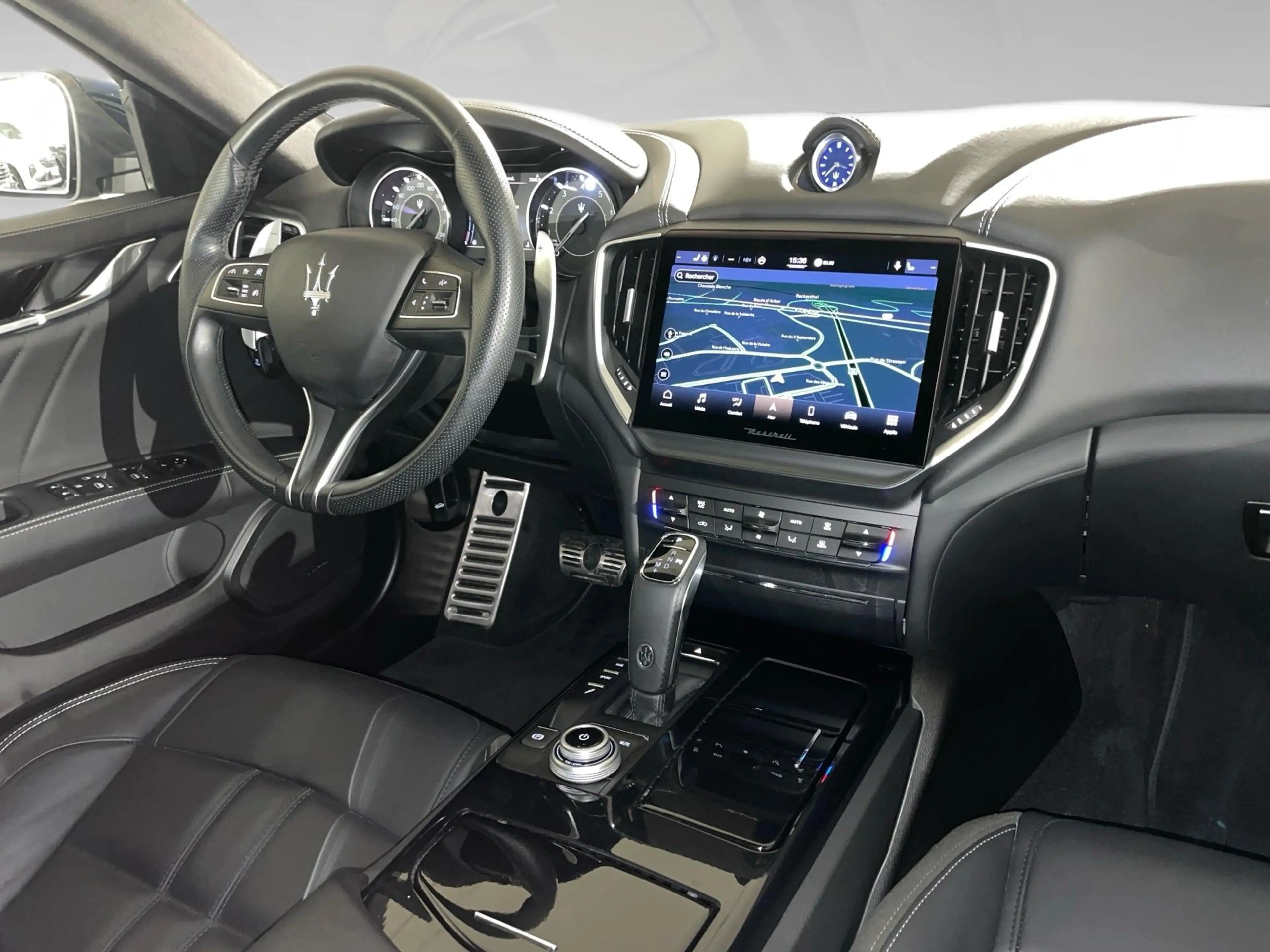 Maserati Ghibli 3.0 V6 Modena S Aut. 4x4 — photo 6