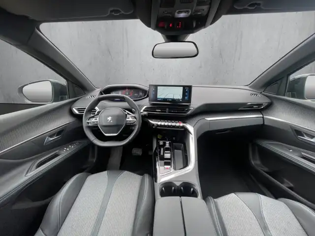 Peugeot 3008 view 12