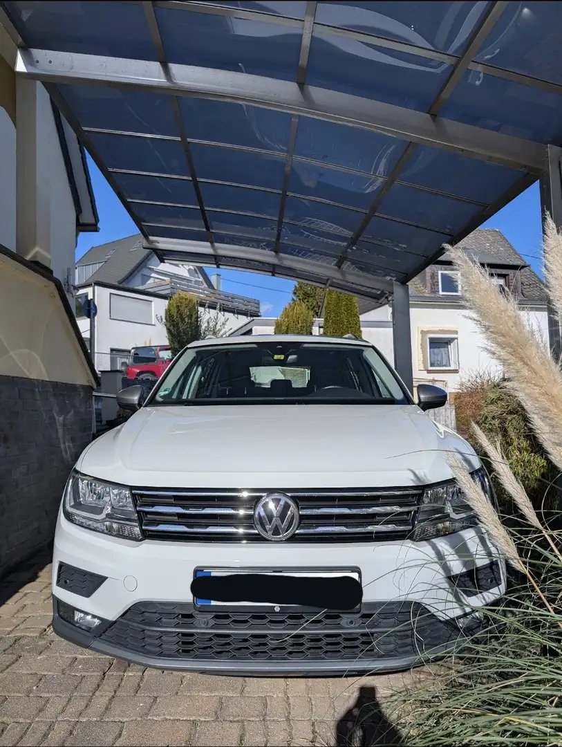 Volkswagen Tiguan Allspace 1.5 TSI ACT OPF Trendline - 1