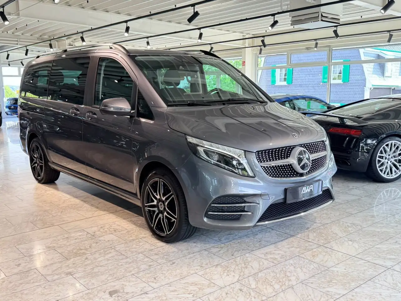 2022 Mercedes-Benz V 300 d AMG-LINE 4MATIC LANG*KAMERA*2xSCHIEBETÜR, photograph 6