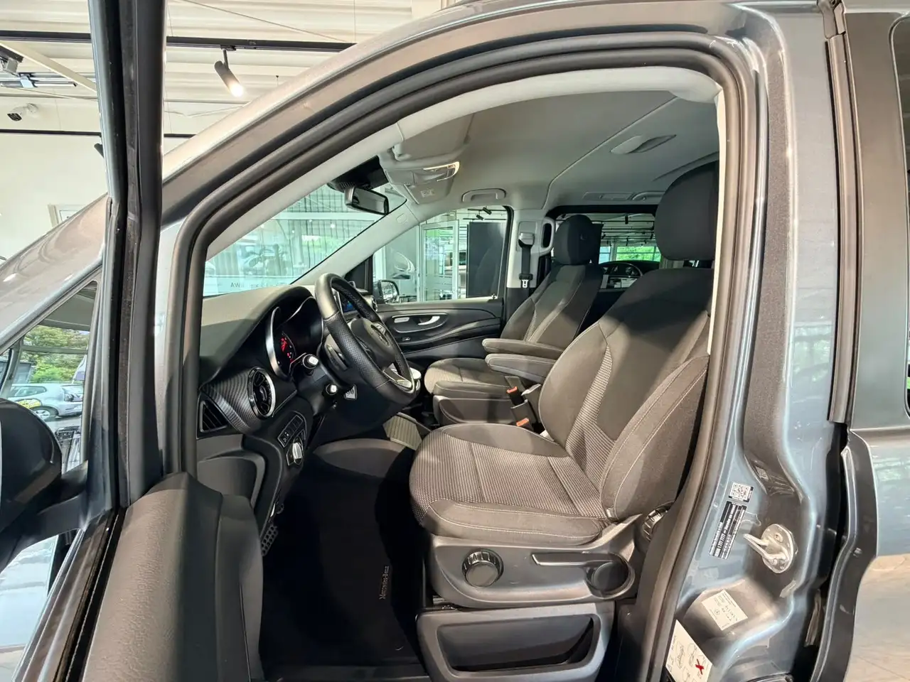 2022 Mercedes-Benz V 300 d AMG-LINE 4MATIC LANG*KAMERA*2xSCHIEBETÜR, photograph 11