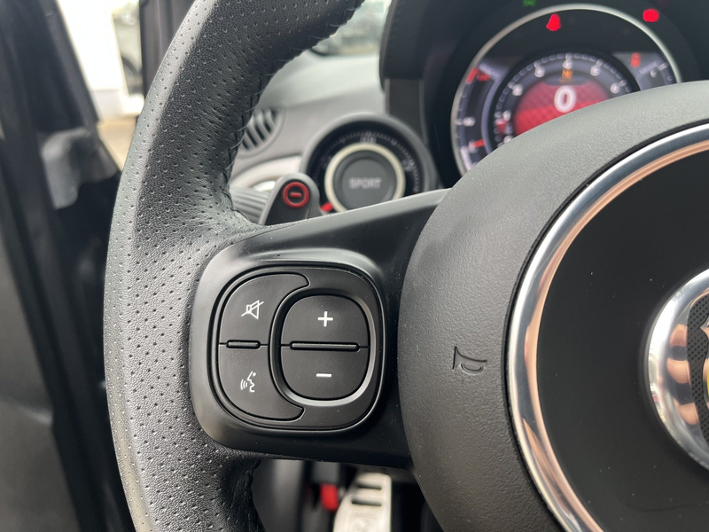 Abarth 595C Automatik Carplay*PDC*Klima — photo 12