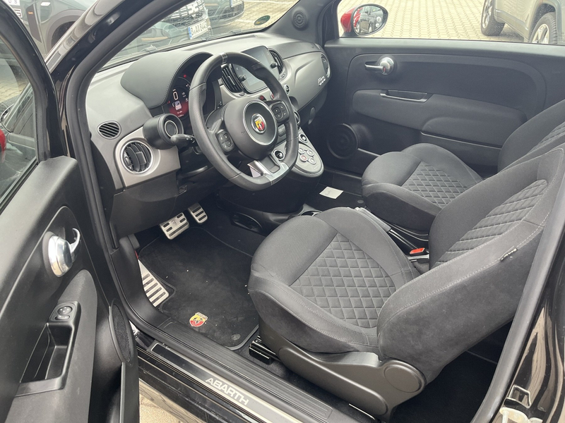 Abarth 595C Automatik Carplay*PDC*Klima — photo 9