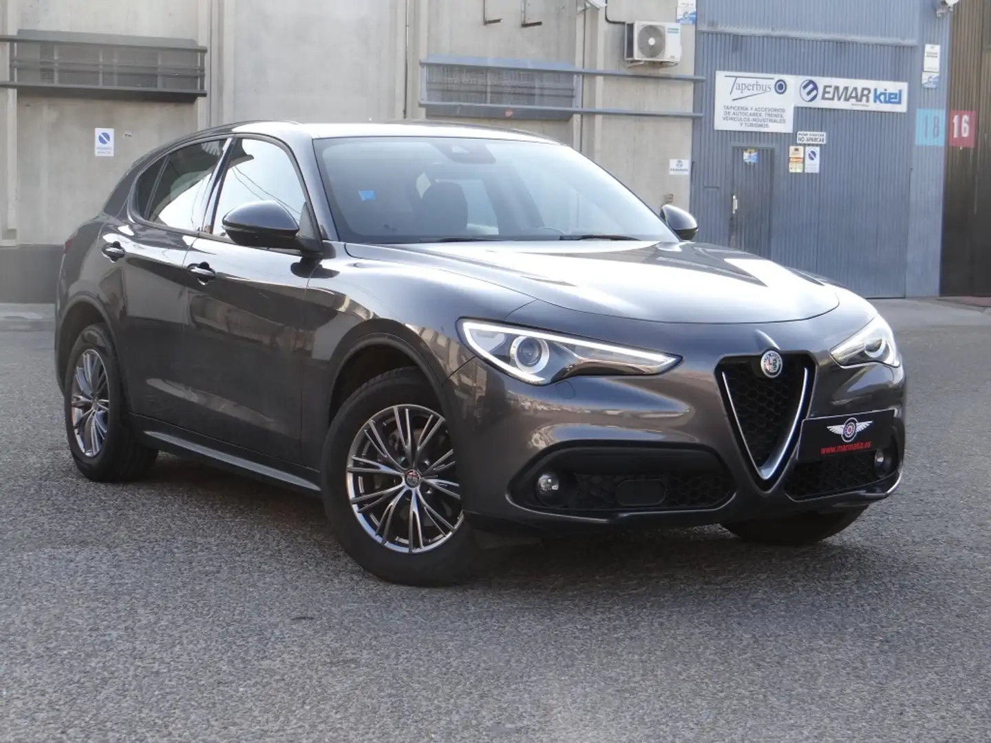 Alfa Romeo Stelvio 2.0 Executive Q4 Aut. 200 Gris - 1