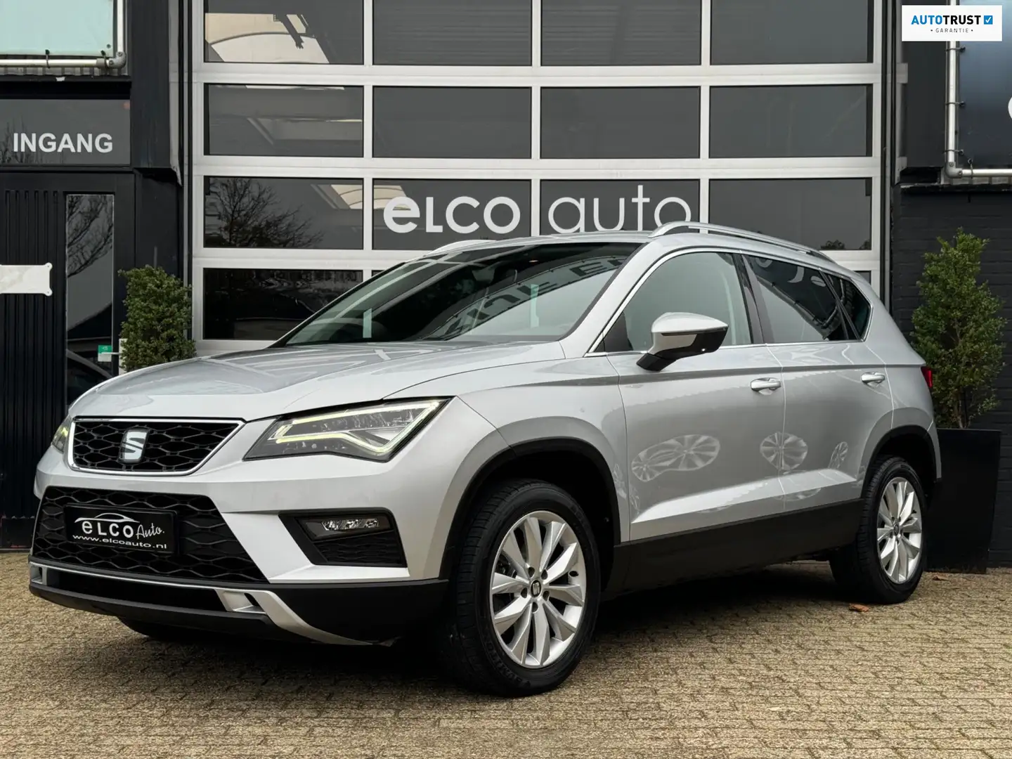 SEAT Ateca 1.4 EcoTSI Style Business Intense / Elec. Trekhaak Gris - 1