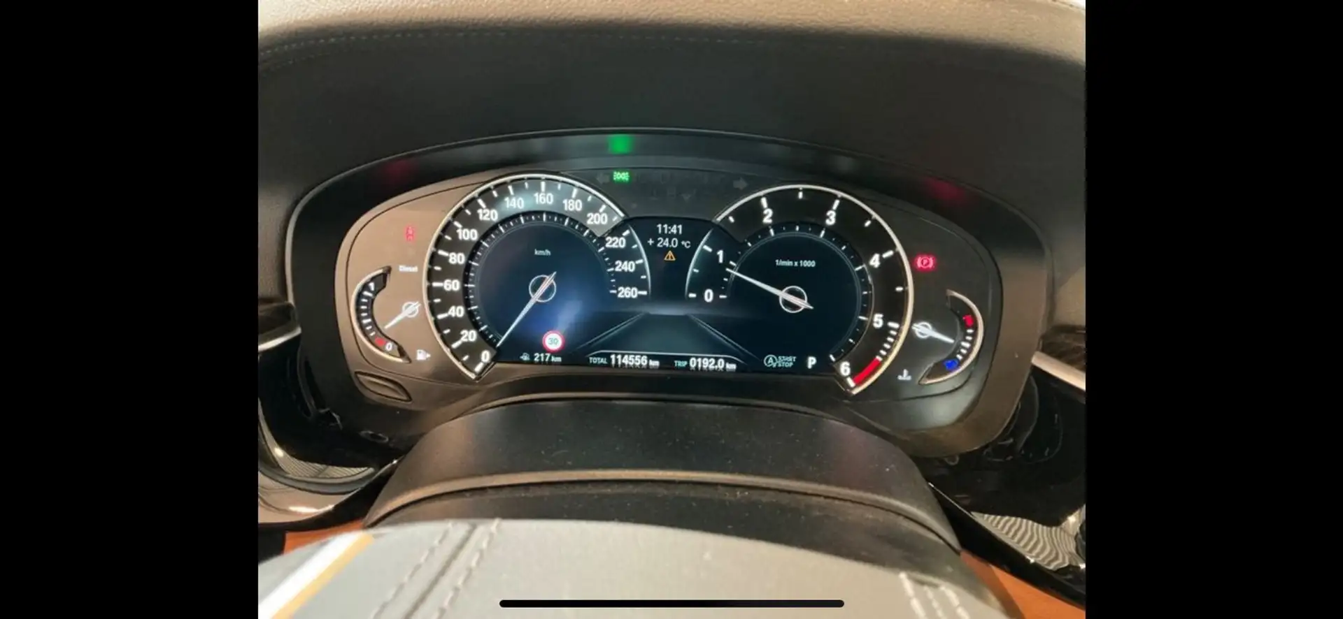 BMW 520 d xDrive Luxury Line LED+AHK+HUD Gris - 2