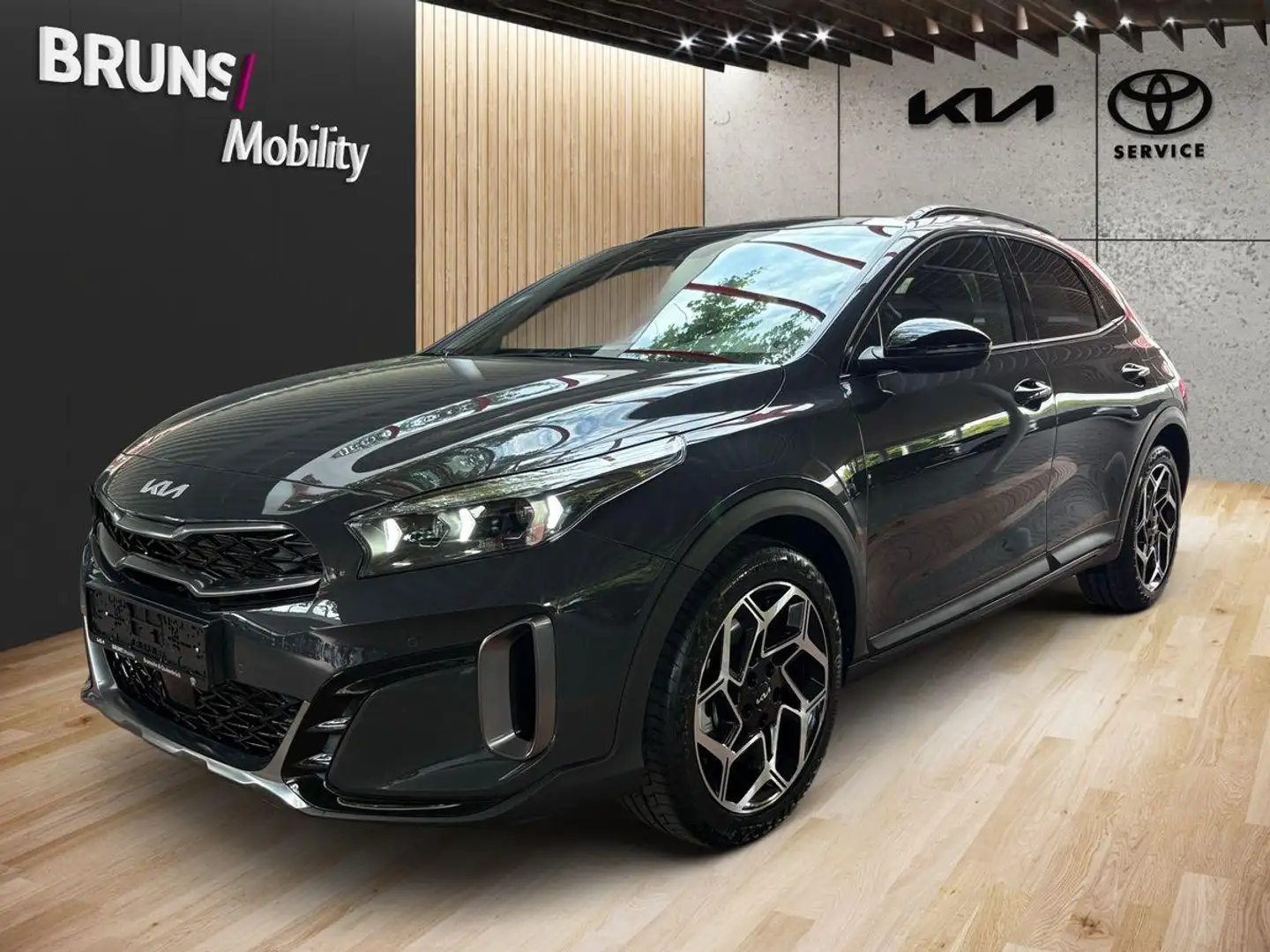 Kia XCeed 180 DCT GTL LEDER GLASDACH  Modelljahr 2026! Grau - 2