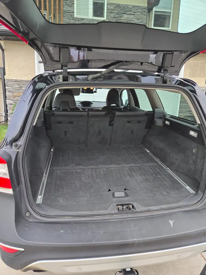 Volvo XC70 снимка Volvo XC70