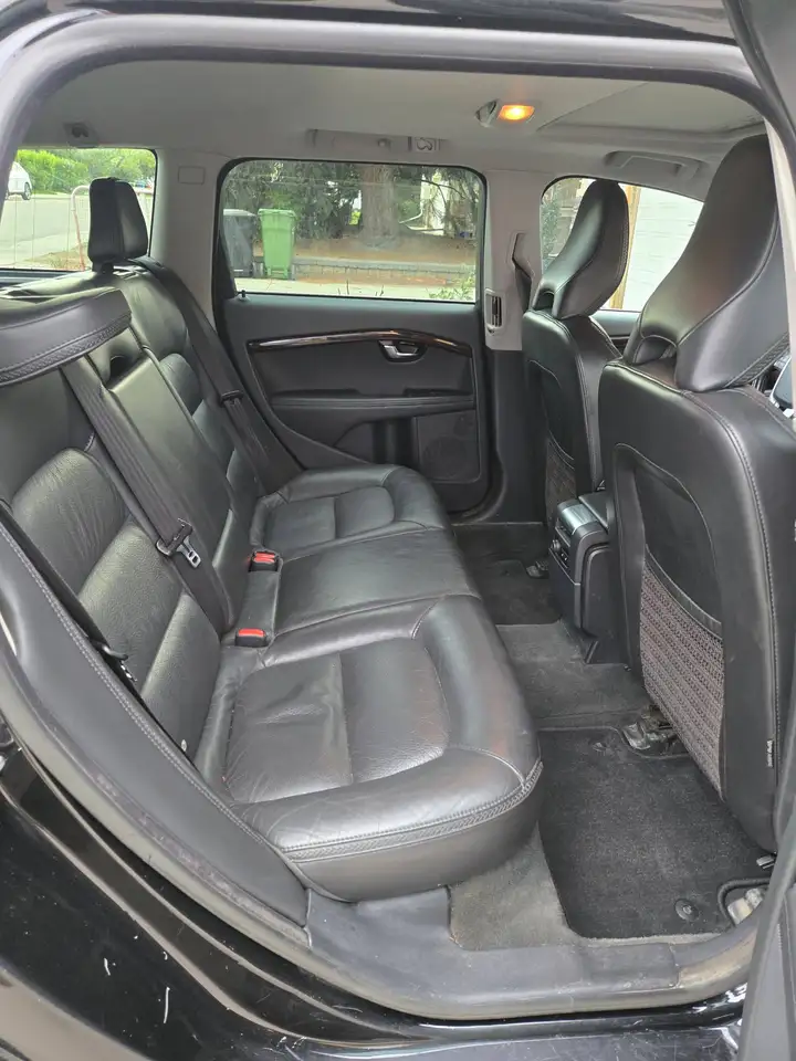 Volvo XC70 снимка Volvo XC70