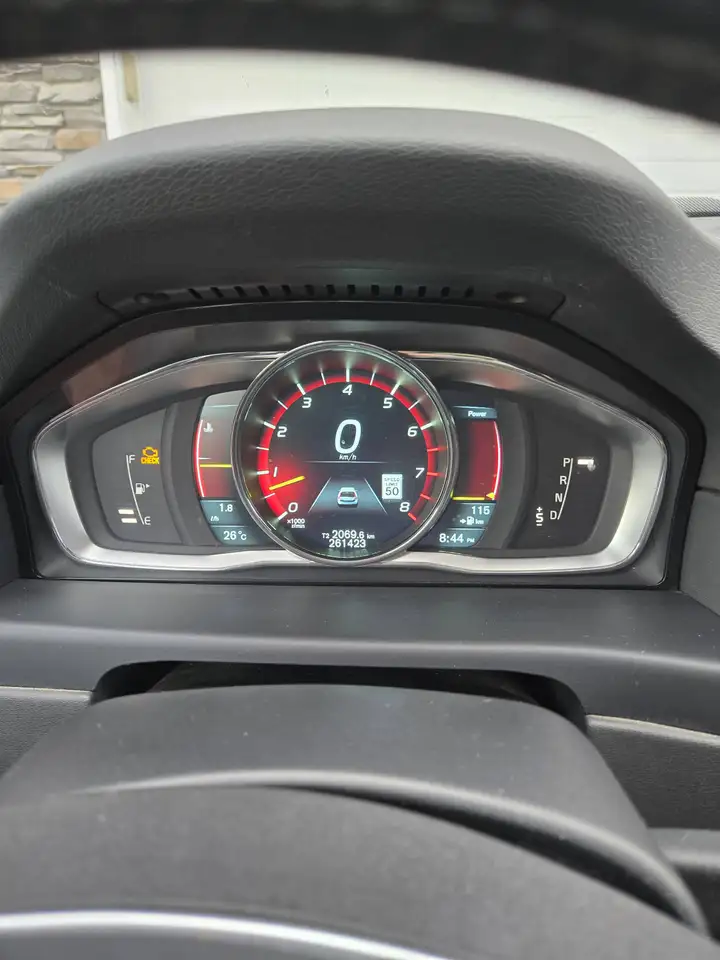 Volvo XC70 снимка Volvo XC70