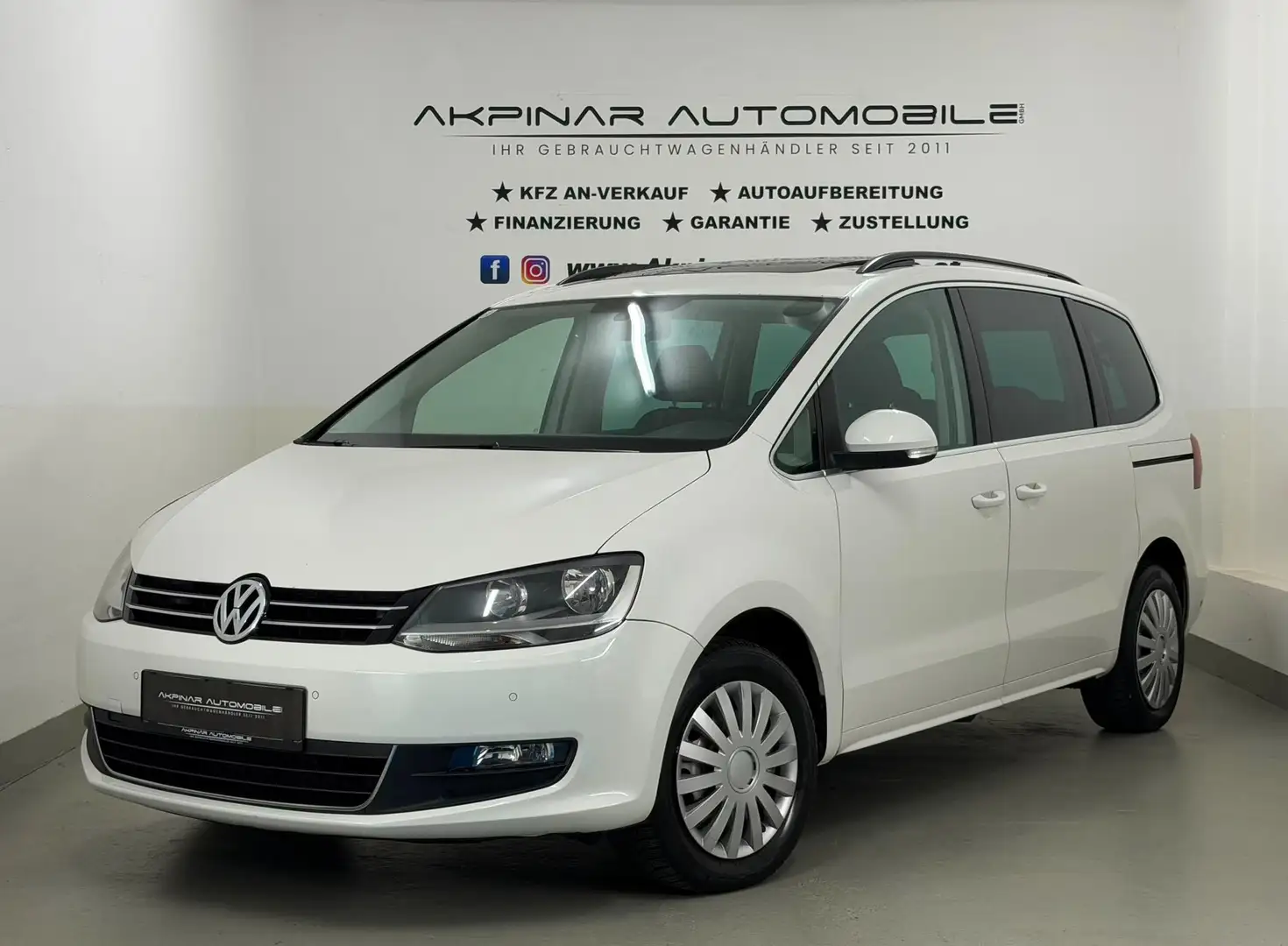 Volkswagen Sharan Comfortline 2,0 TDI 7 SITZER - PANO - AHK Weiß - 1