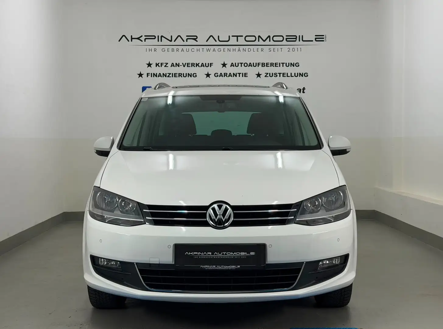 Volkswagen Sharan Comfortline 2,0 TDI 7 SITZER - PANO - AHK Weiß - 2