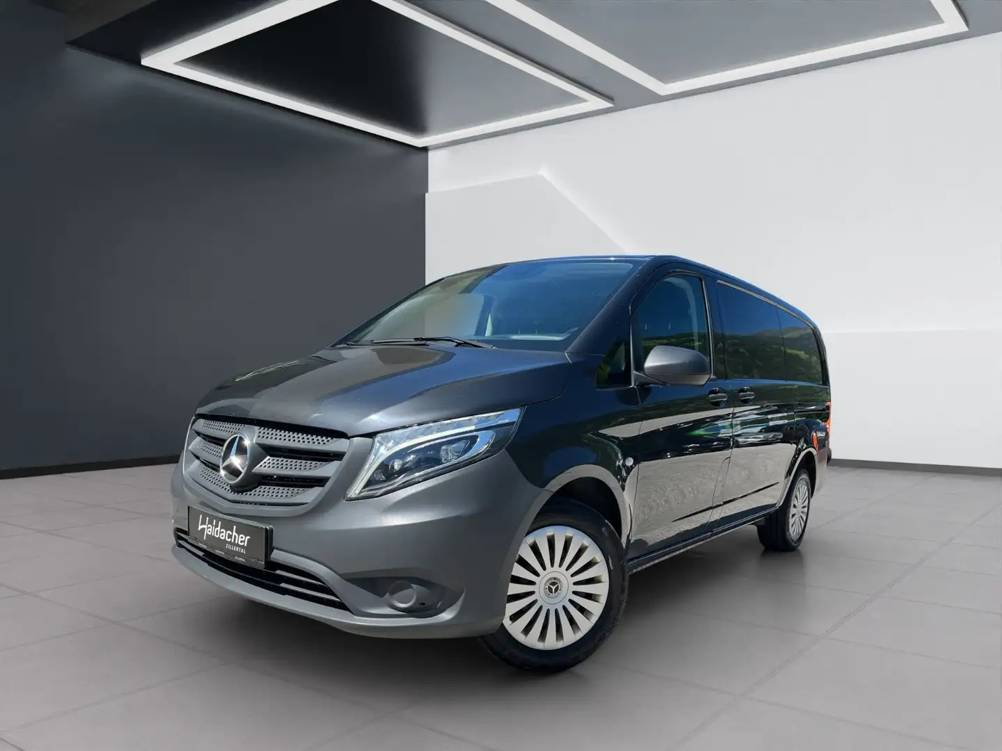 Mercedes-Benz Vito 114 CDI Kasten Lang AUT Klima KeyGo Shz RKam Grau - 2