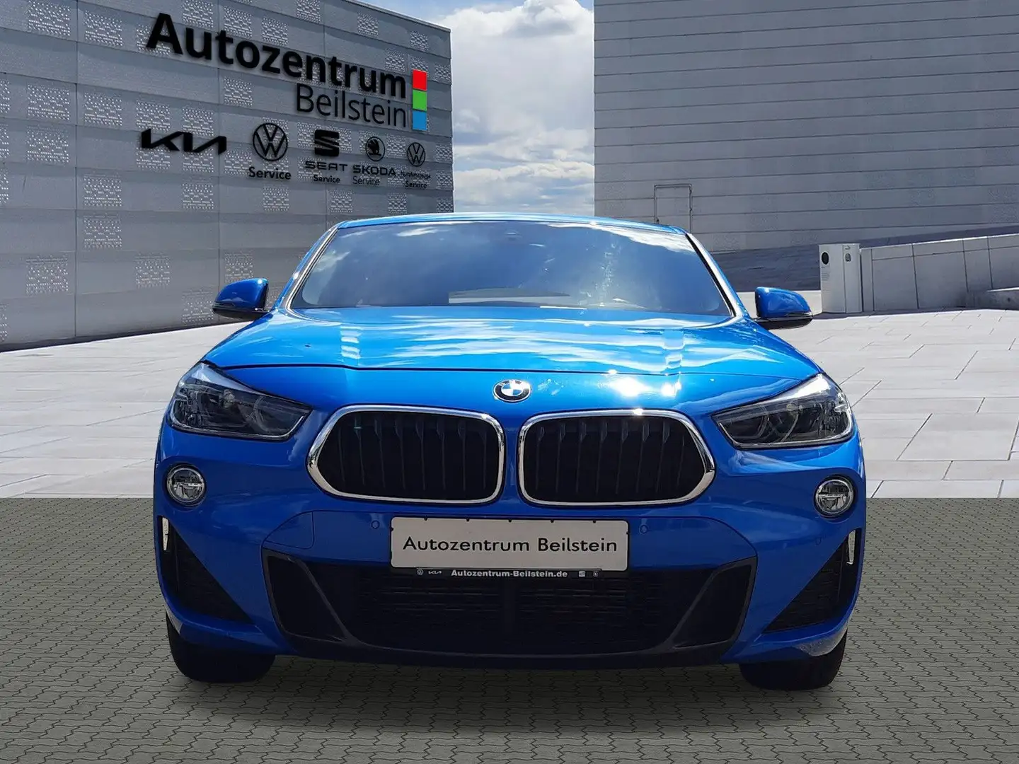 BMW X2 2,0 sDrive 18d M Sport Blauw - 2