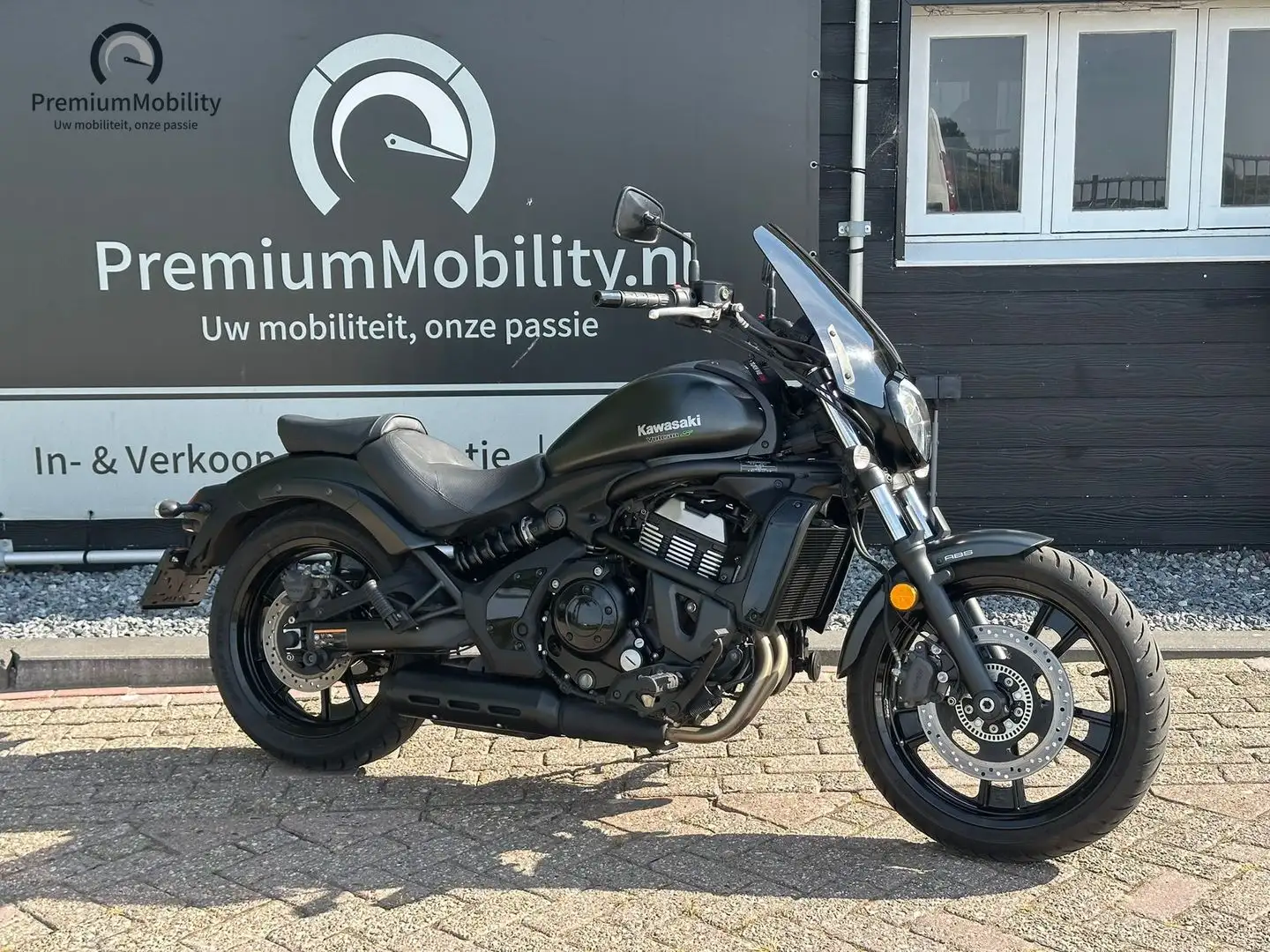 Kawasaki Vulcan S Nero - 1