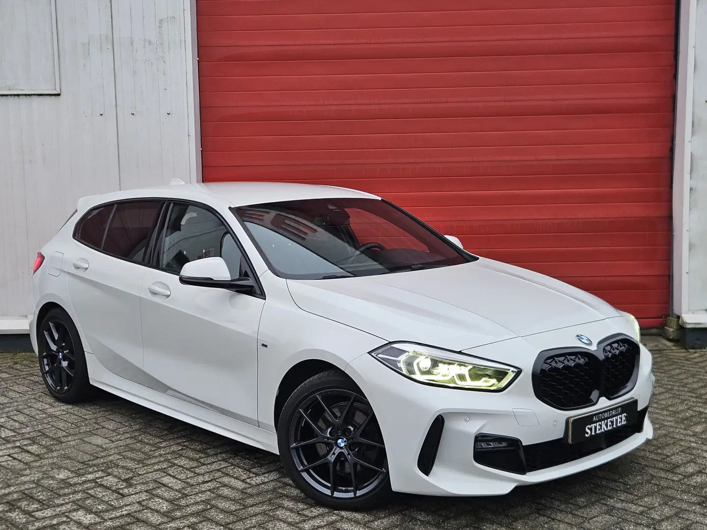 BMW 118 1-serie 118i High Executive M-Sport | Head-up | Le Weiß - 1