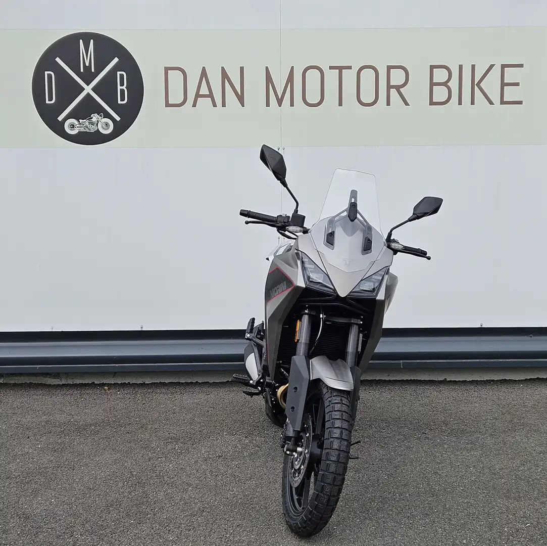 Moto Morini X-Cape Сірий - 2