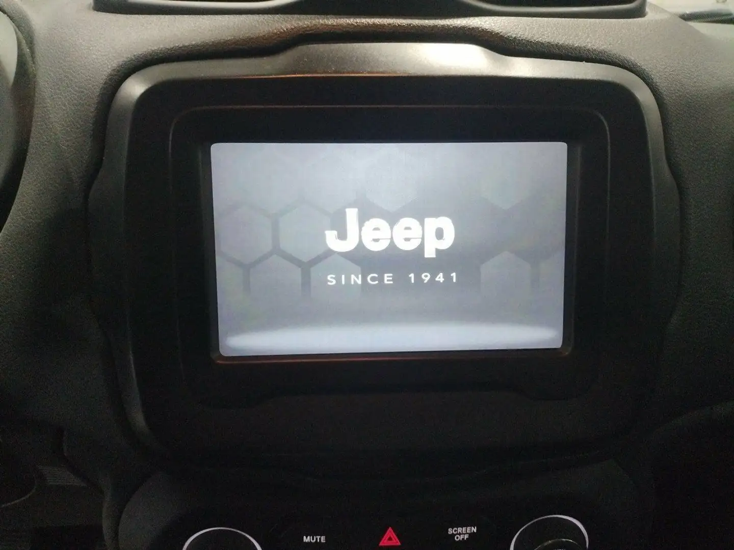 Jeep Renegade 1.0 Longitude 4x2 Blanco - 2