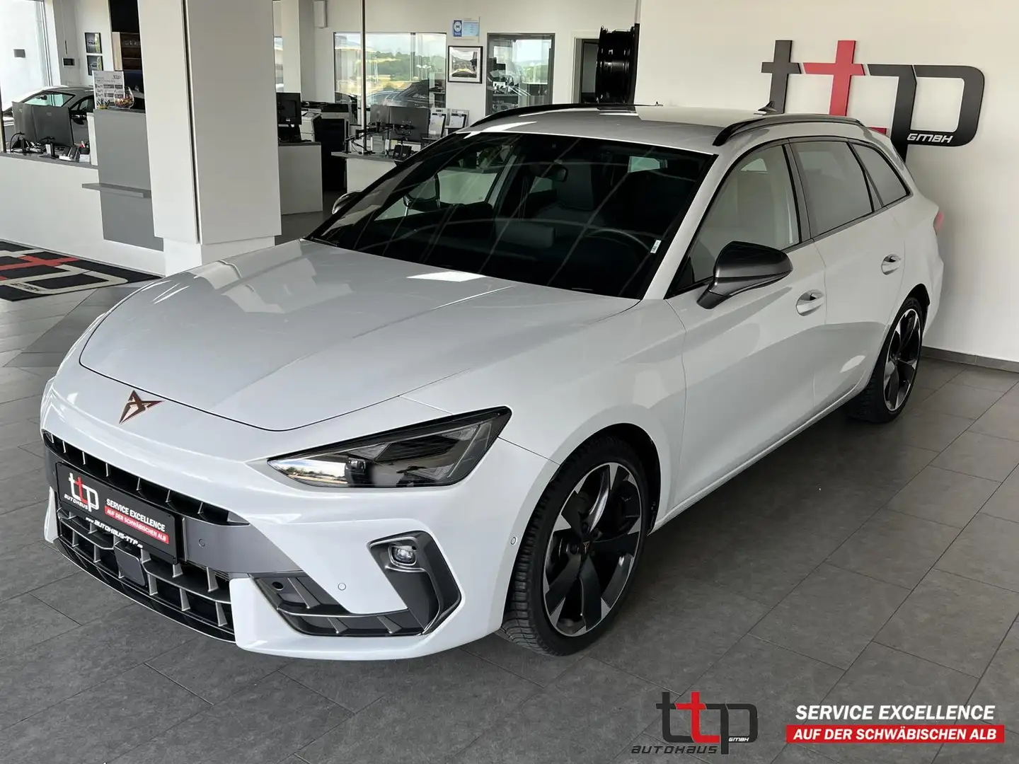 CUPRA Leon ST 1.5 TSI FACELIFT 5-JAHRE-GARANTIE ACC Weiß - 1