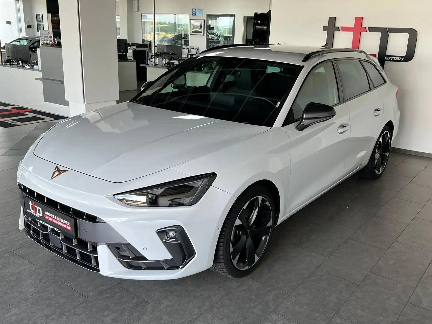 CUPRA Leon ST 1.5 TSI FACELIFT 5-JAHRE-GARANTIE ACC Weiß - 2