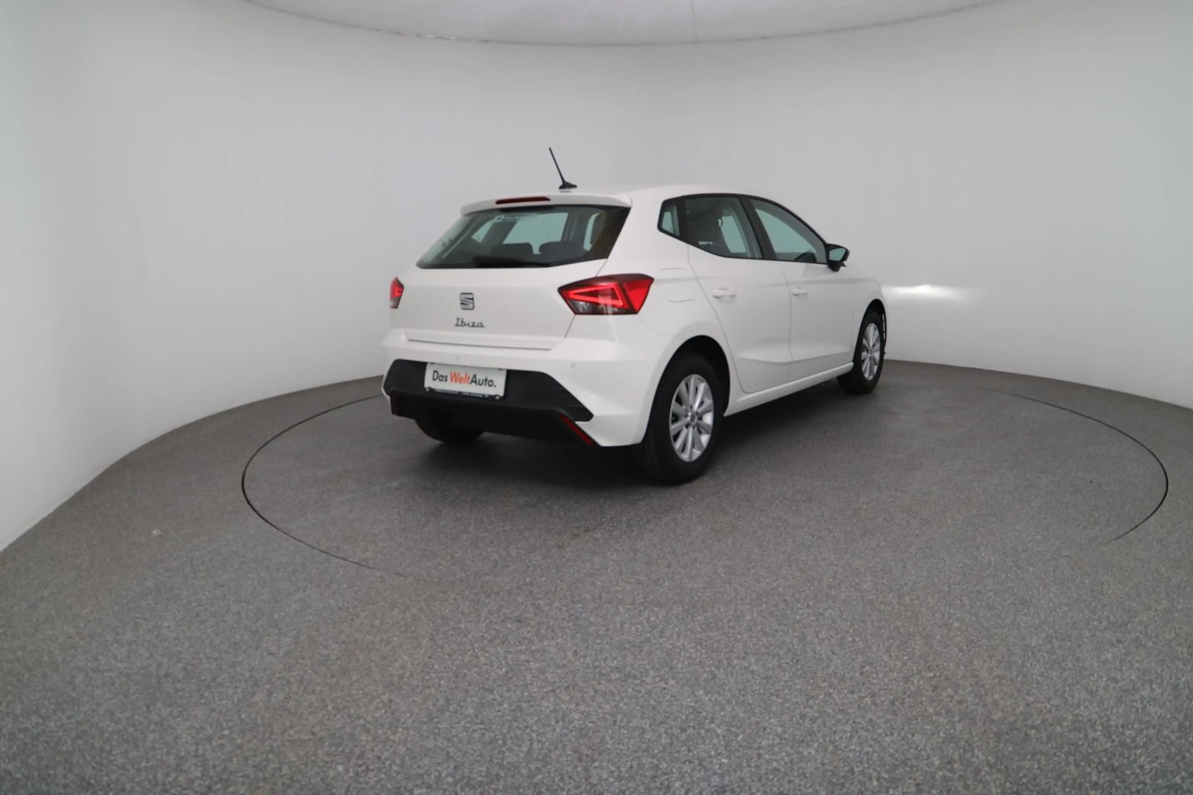 SEAT Ibiza Reference Edition 1.0 80PS — photo 5