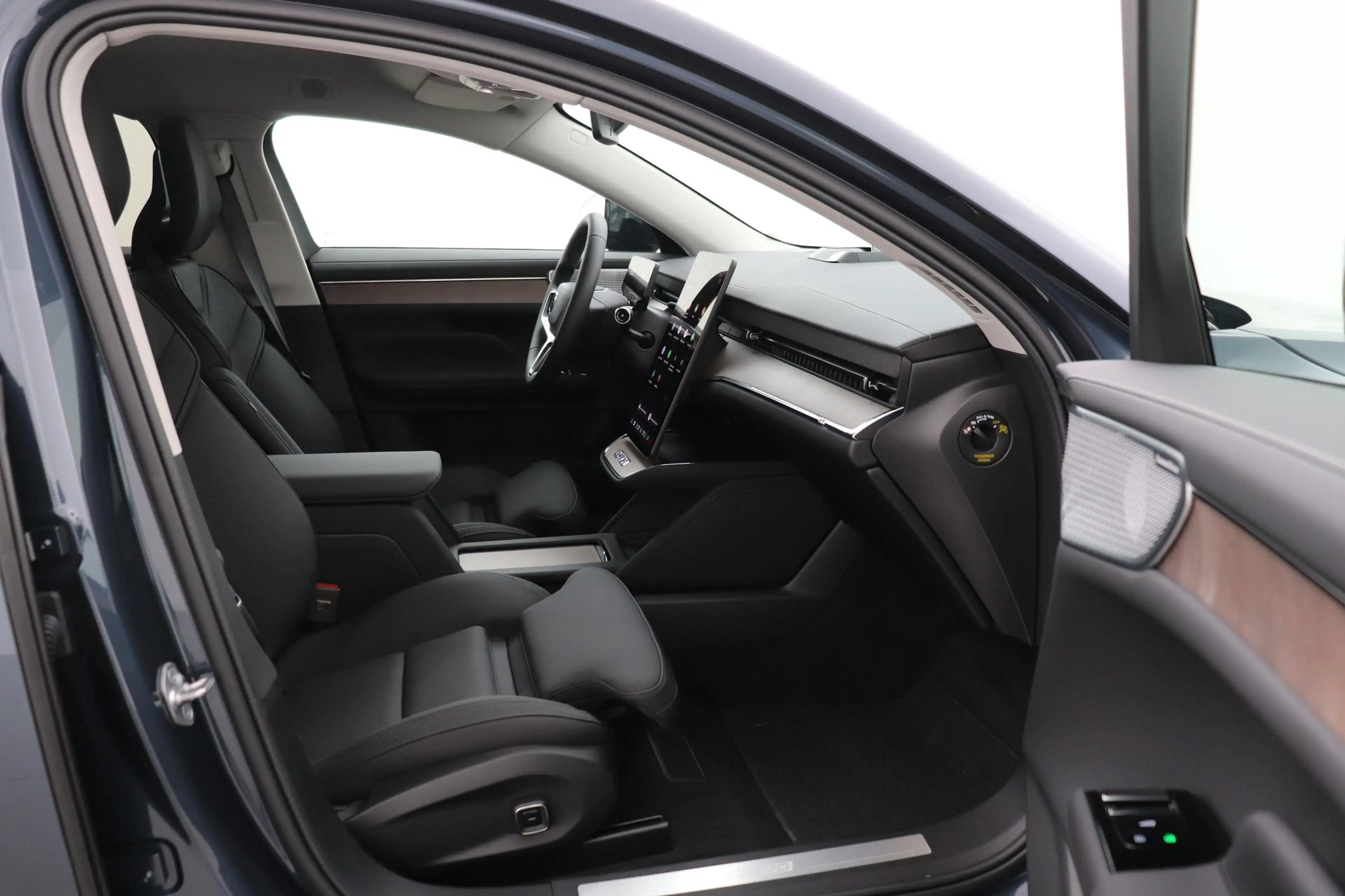 Volvo ES90 Single Motor Extended Range Ultra 92 kWh | FACELIF — photo 5